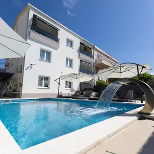  Apartment Bilopavlovic Kroatien